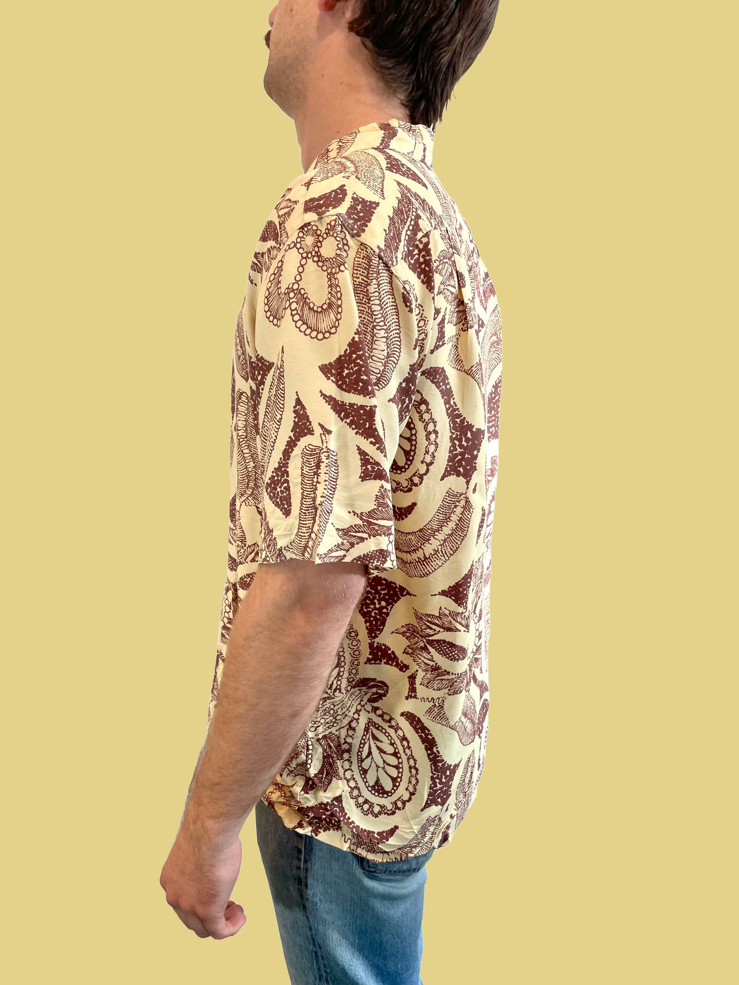 1940s XL Cream Frond Print Rayon Cabana Shirt
