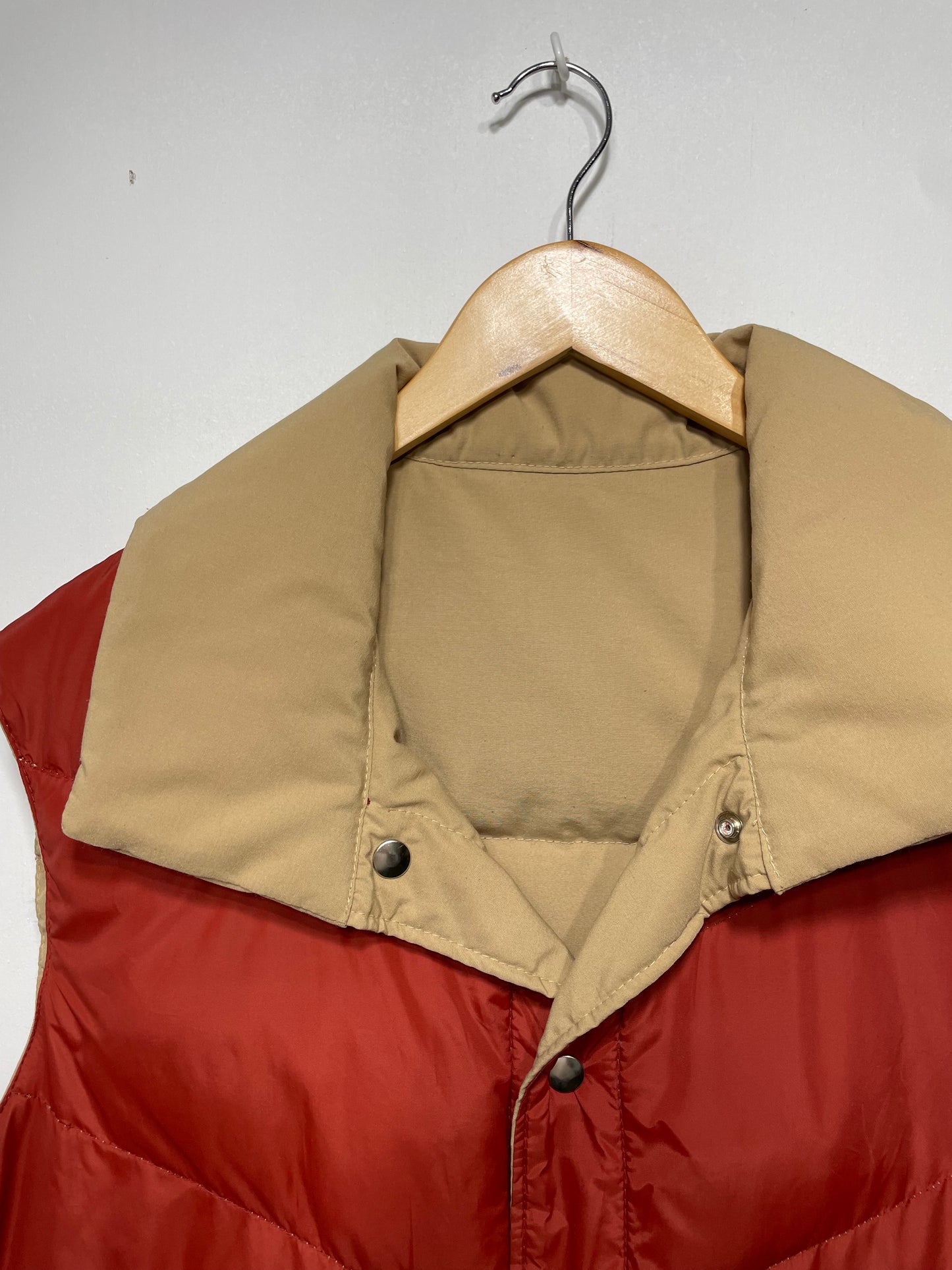 1980s Tan Burnt Orange Snap Puffer Vest