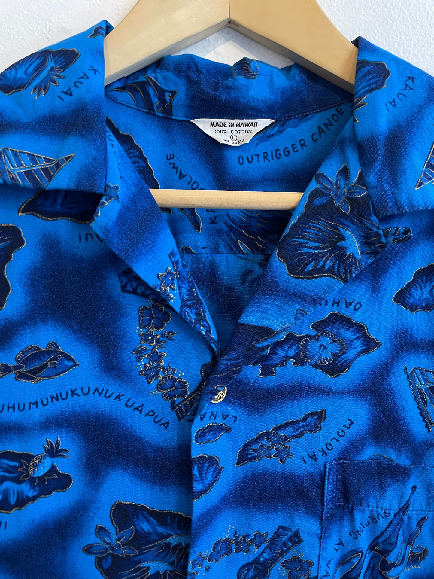 1970s Blue Hawaiian Islands Cotton Shirt