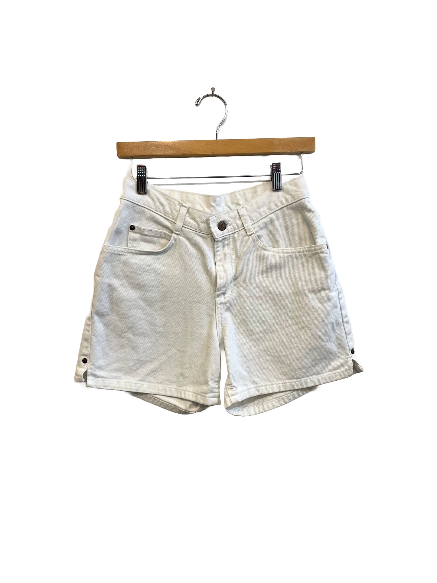 1990s White Loose Fit Lee Rider Jean Shorts