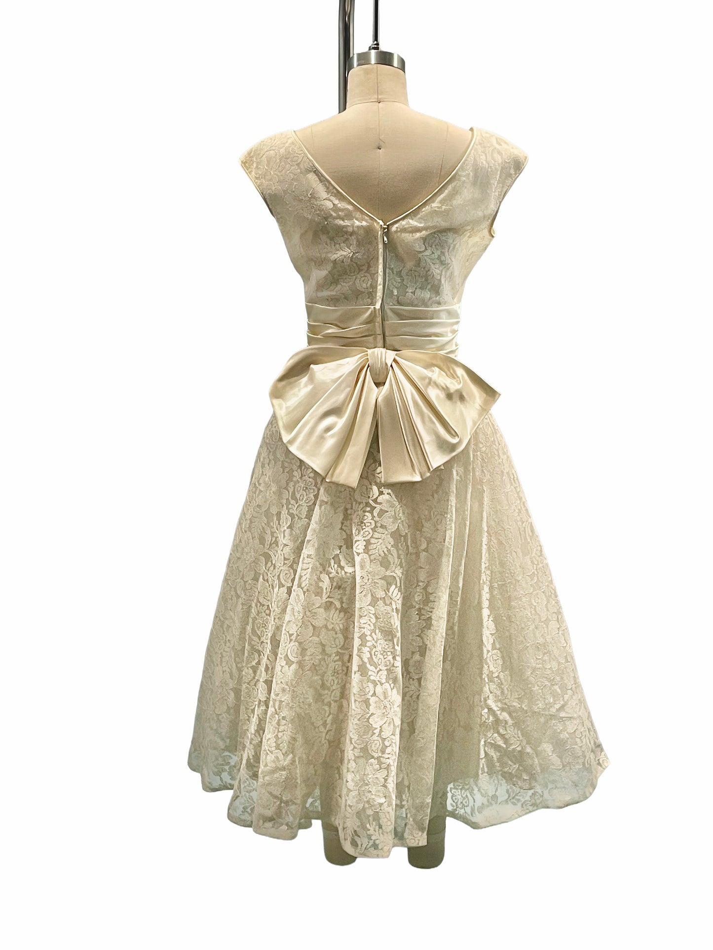 1950s Cream Lace and Satin Party Dress