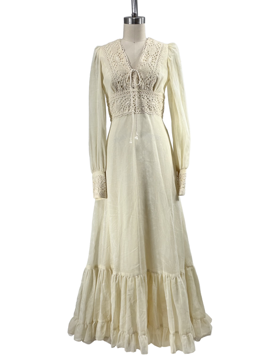 1970s Cream Gunne-Replica Edwardian-Inspired Bohemian Bridal Gown