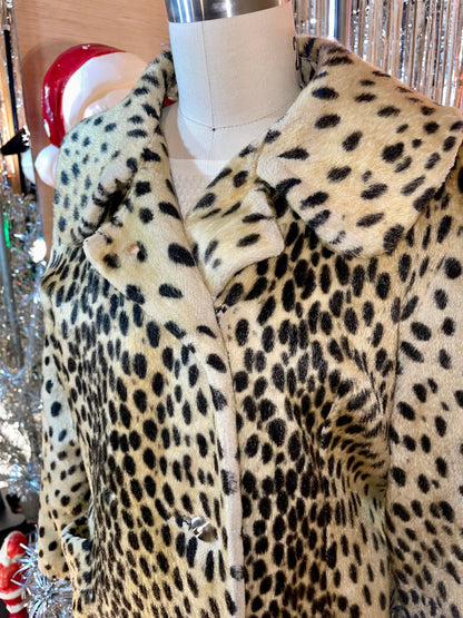 1960s Classic Faux Fur Leopard Coat