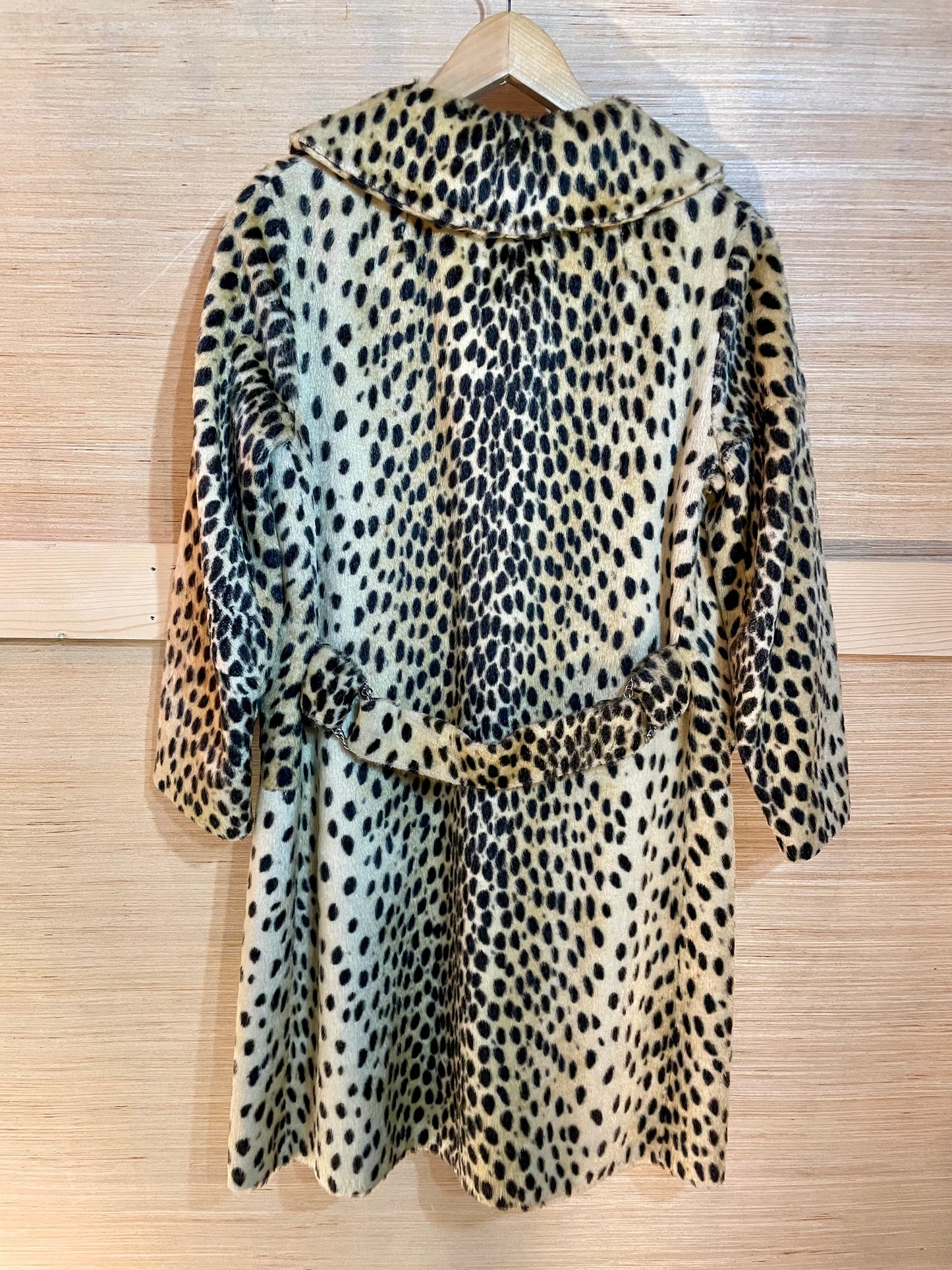 1960s Classic Faux Fur Leopard Coat