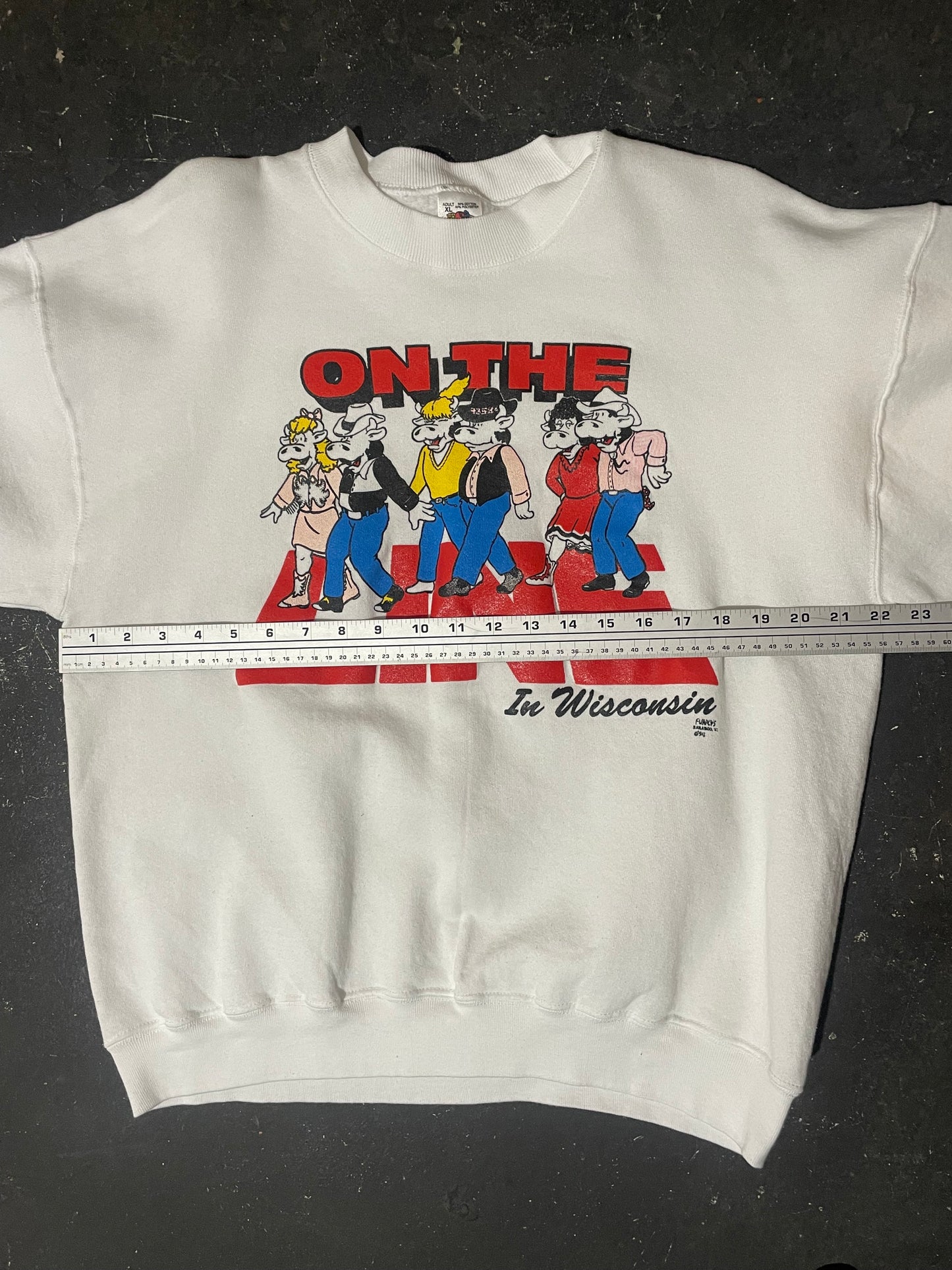 1990s White ‘On the Line in Wisconsin’ Country Sweatshirt