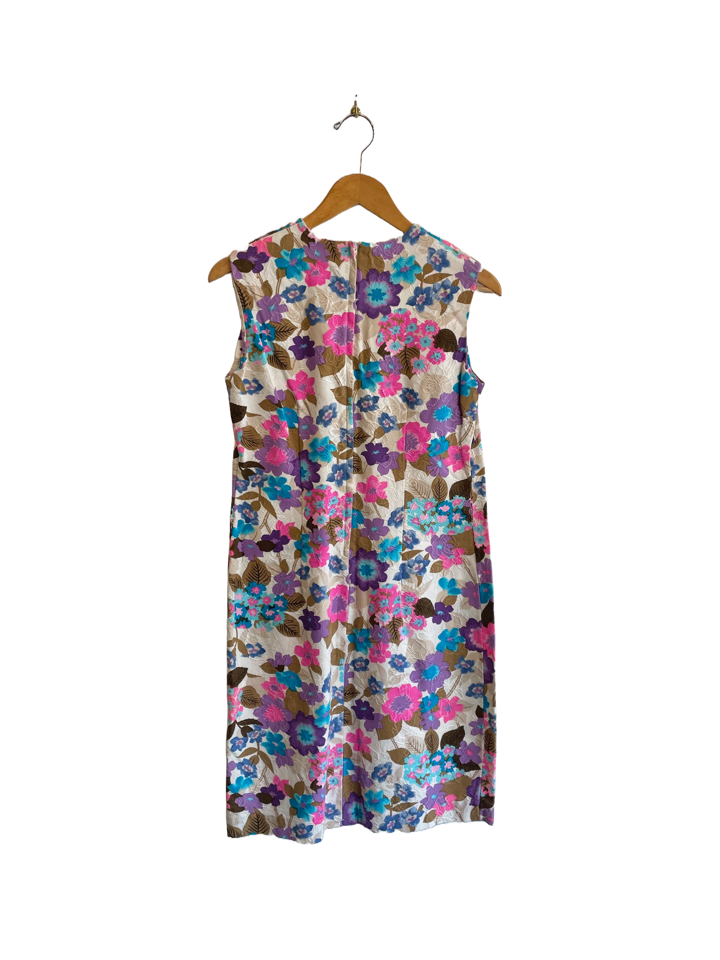 1970s White Pink Purple Textured Floral Print Sleeveless Midi Dress