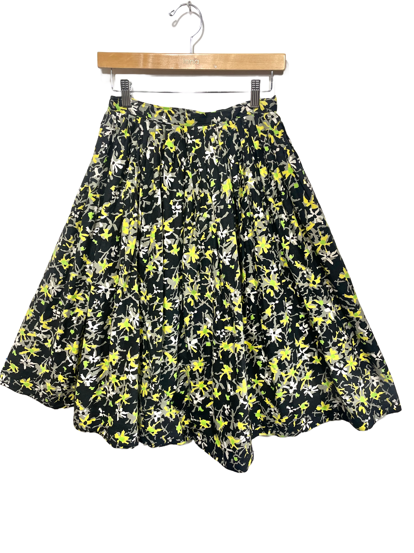 1950s Black Yellow Abstract Floral Pleated Circle Skirt