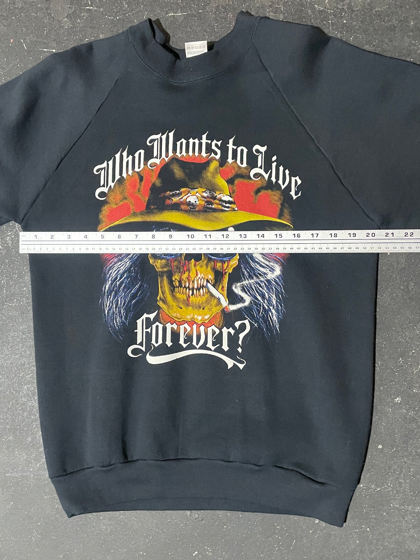 1990s Black ‘Who Wants to Live Forever’ Sweatshirt