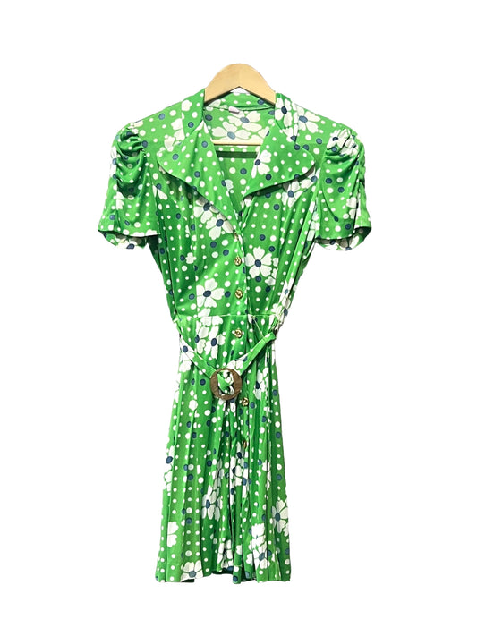 1970s Green Dotty Floral Nylon Jersey Belted Puff Sleeve Babydoll Dress