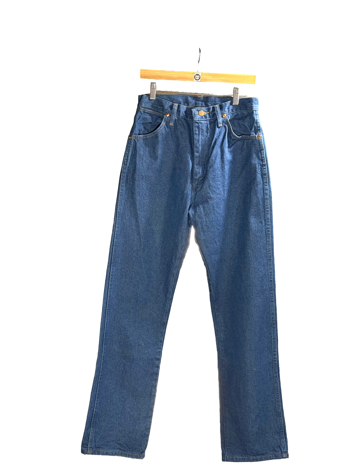 2000s 'Wrangler' Classic Wash Red Tab Straight Leg Jeans