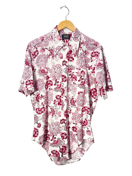 1970s White Pink Tonal Stylized Floral Knit Dagger Collar Shirt
