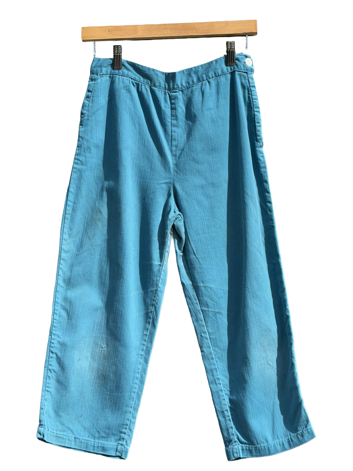 1960s Cerulean Blue Textured Cotton Clamdigger Capri Pants