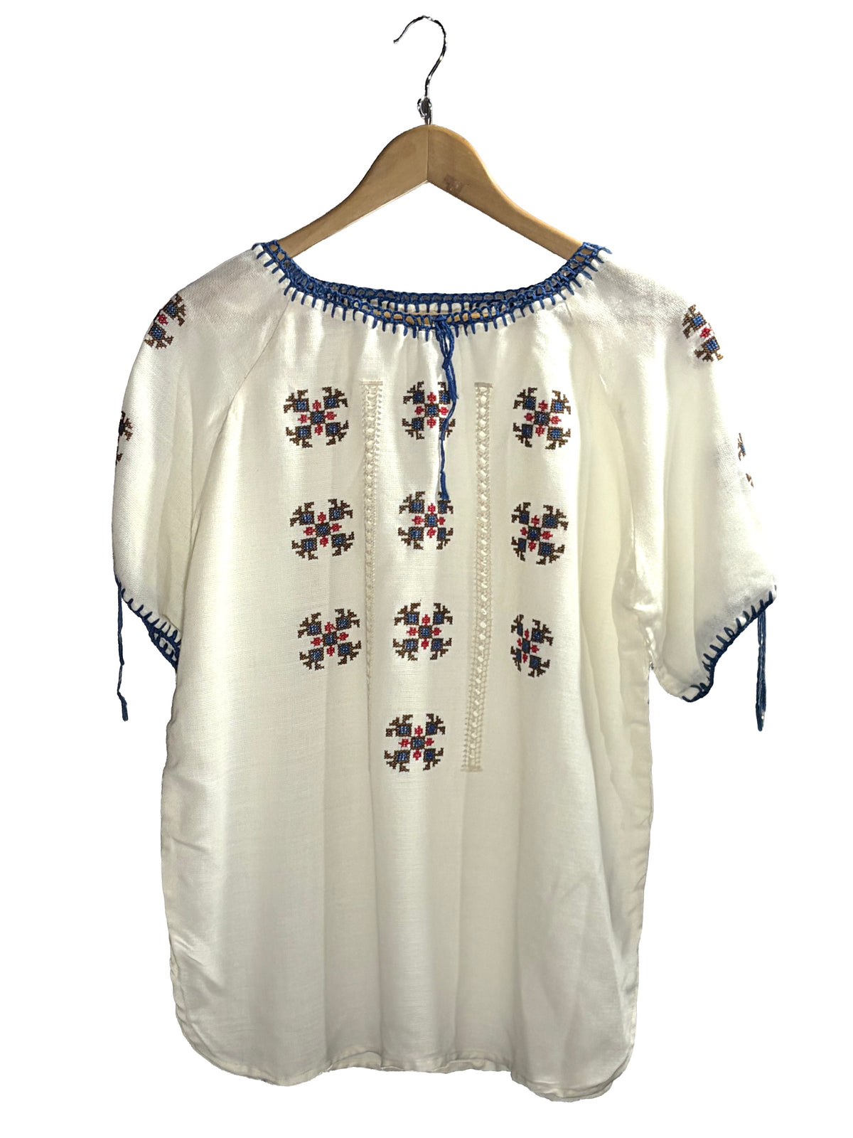 1970s White Cross-Stitch Embroidery Peasant Top