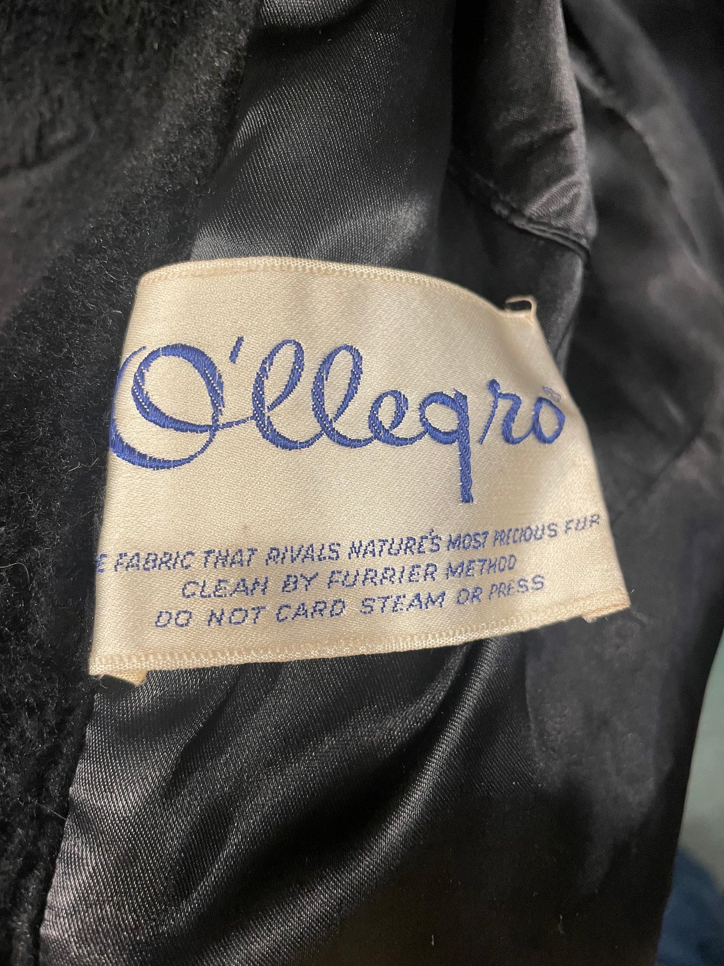 1970s Black Fleece Rabbit Fur Collar Double Breasted Crop Coat