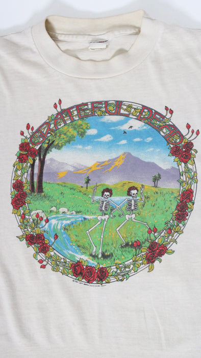 1980s White Grateful Dead Dancing Skeletons Tour Long Sleeve Tee