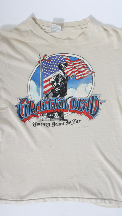 1980s White Distressed Grateful Dead 'Twenty Years So Far' Tee