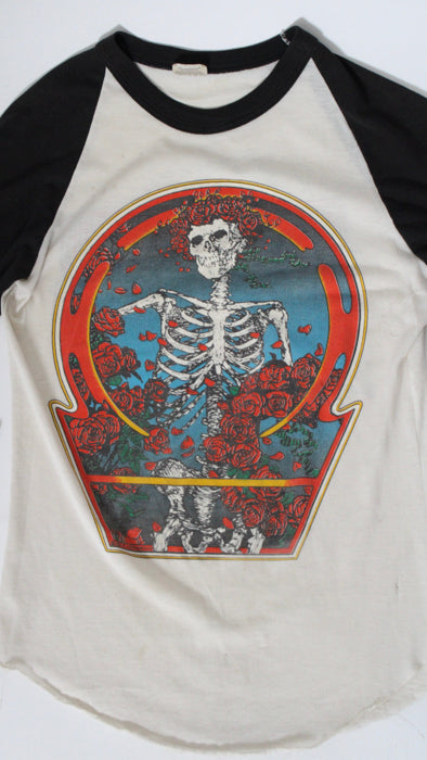 1980s White Grateful Dead Skeleton and Roses 3/4 Sleeve Tee