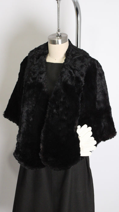 1930s Black Mouton Seal Fur Pocketed Satin-Lined Shawl