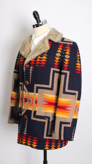 1970s PENDLETON BROWNSVILLE Shearling Blanket Car Coat