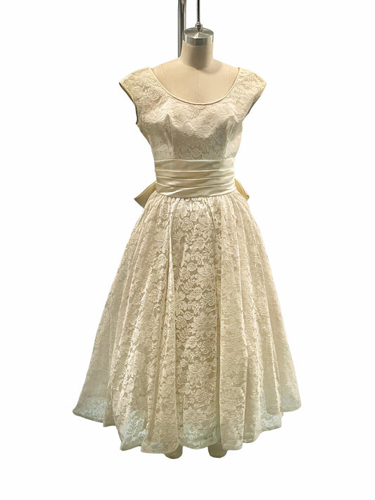 1950s Cream Lace and Satin Party Dress