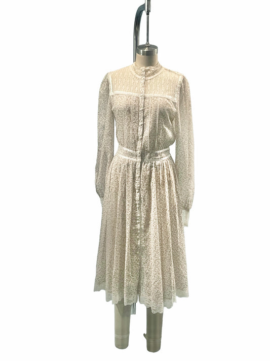 1970s Cream Calico Gunne Sax Jessica McClintock Lace Trim Prairie Dress